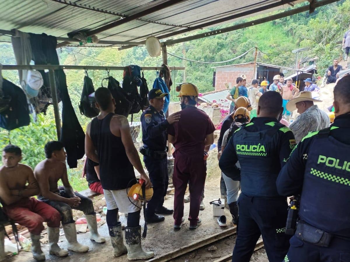 Dos hombres murieron por un derrumbe al interior de una mina en Marmato, Caldas