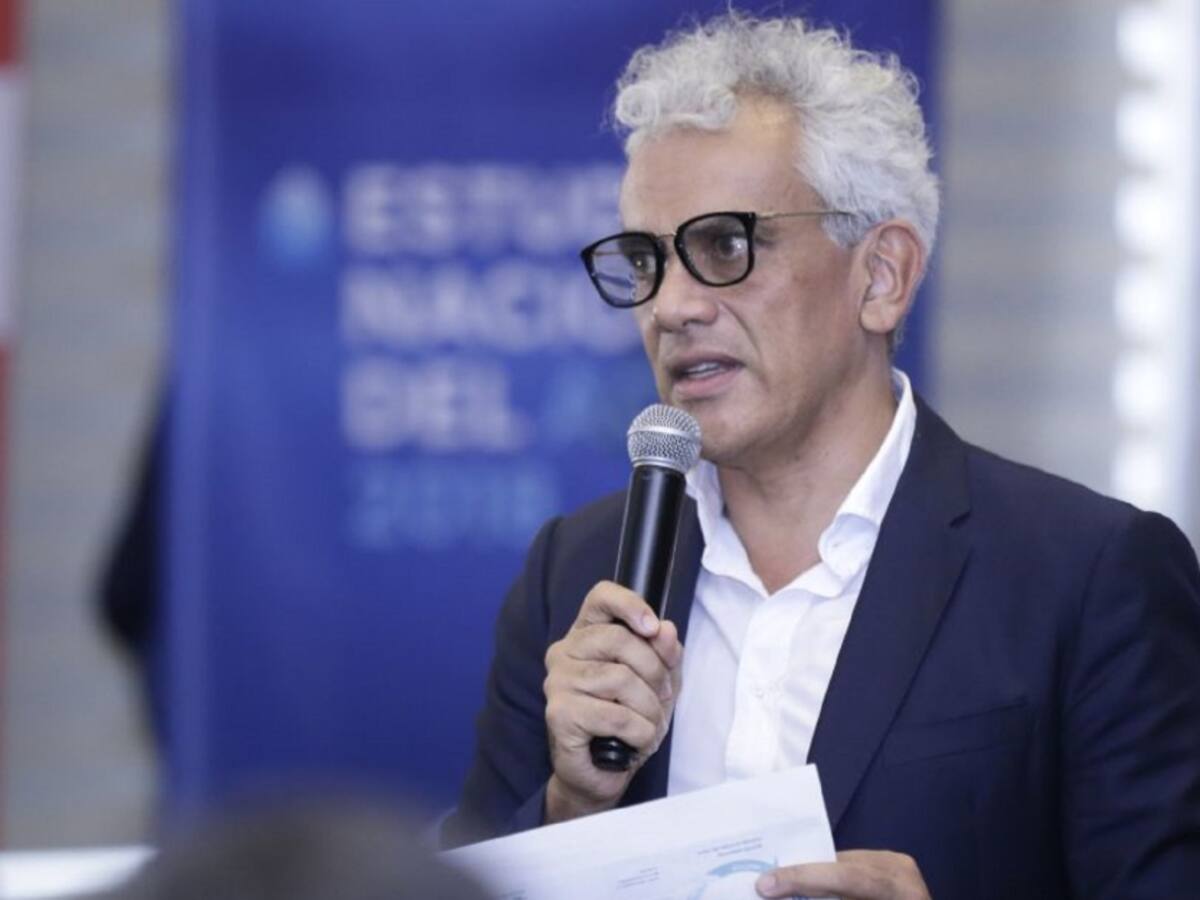 Gobierno examina problemática del aire cucuteño