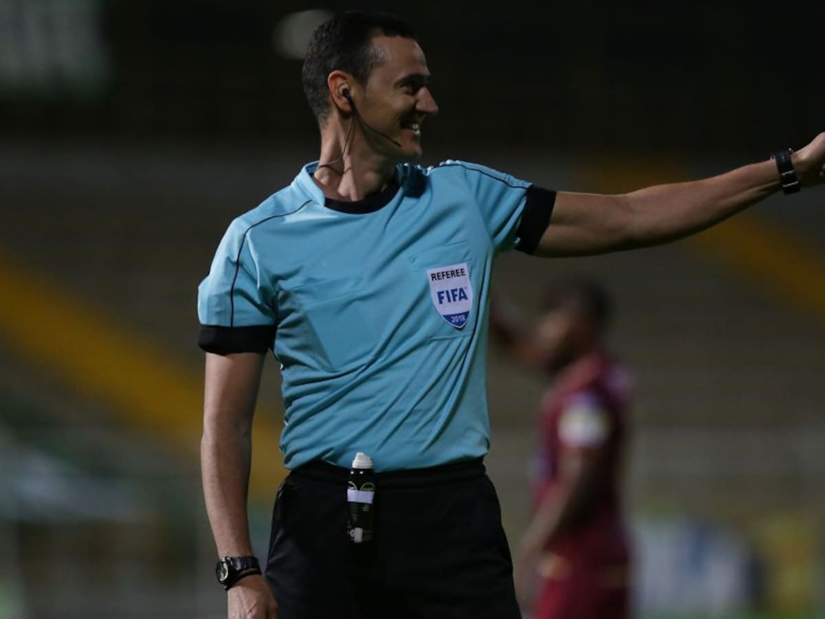 Definidos los árbitros para las semifinales de vuelta del fútbol colombiano