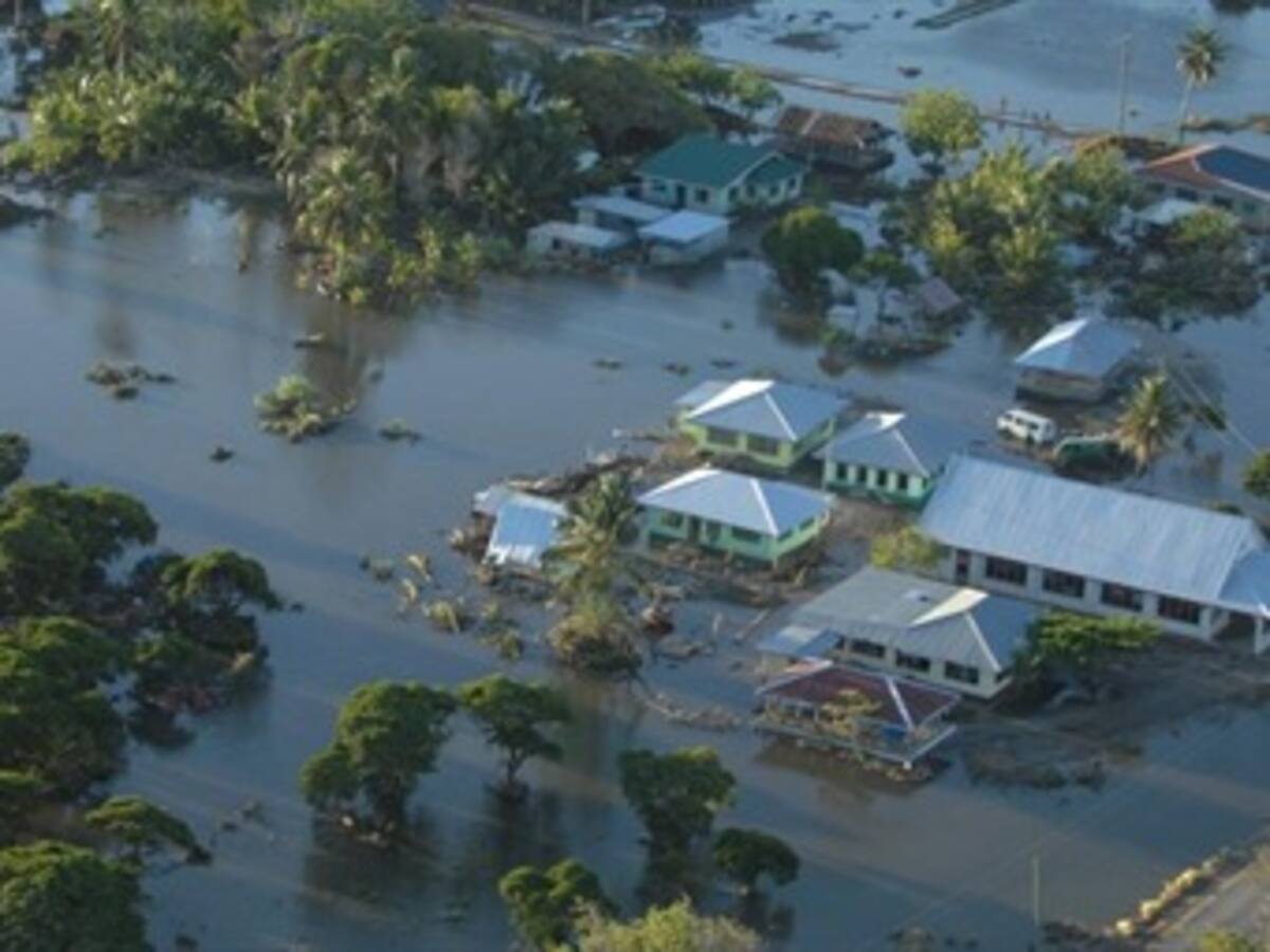 Cientos de desaparecidos por el tsunami en las islas Samoa