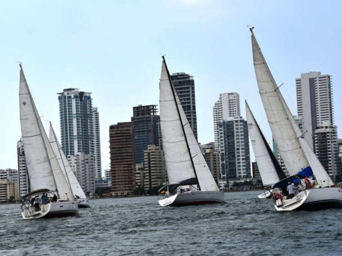 Cuarta regata en Cartagena “Navegando ilusiones por una vivienda digna”