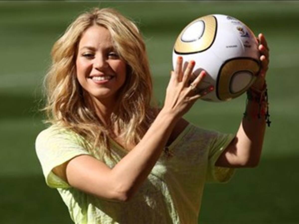 Shakira da como favorita a España para el título