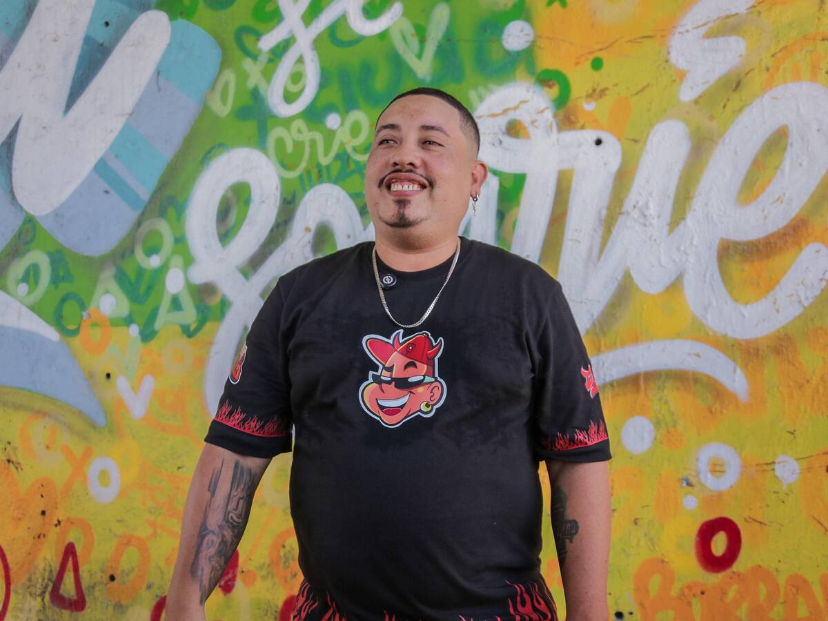 Con muralismo, el arte local transforma el puente de Las Gaviotas en Cartagena