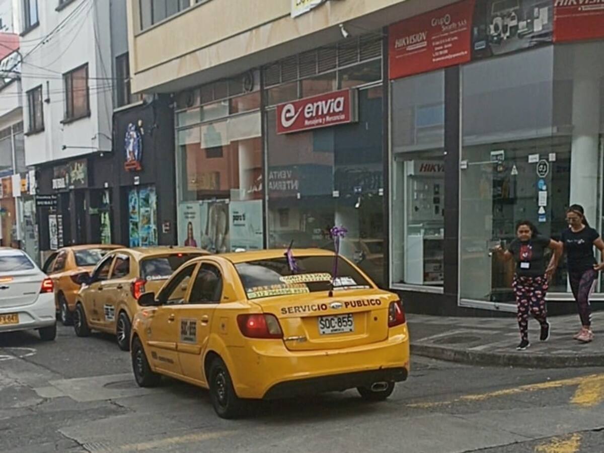 ¿Por qué razón no todos los taxistas están de acuerdo con modificación del pico y placa en Armenia?