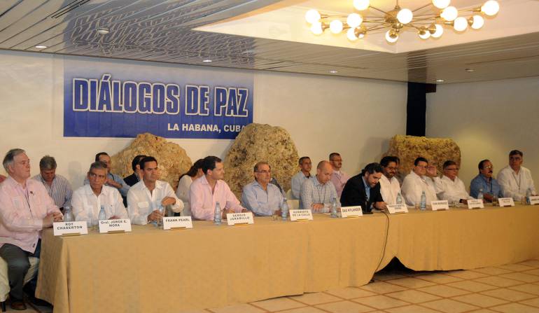 Diálogos de paz en La Habana. 