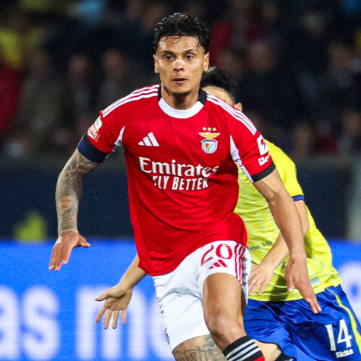 Richard Ríos marca con el Benfica en la Liga de Portugal