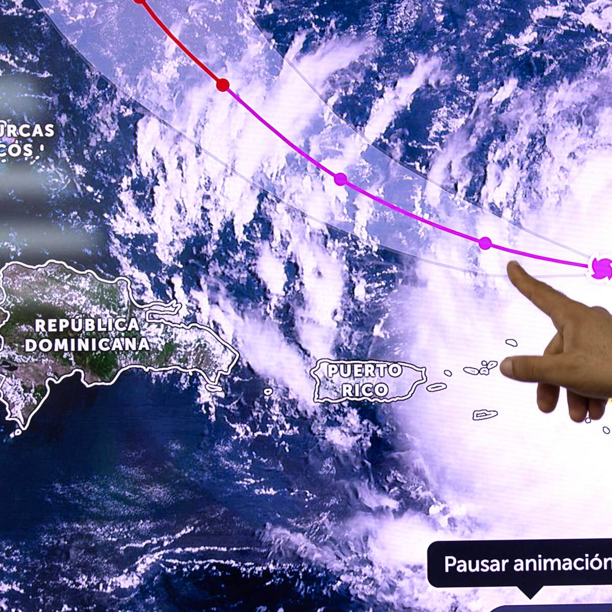 Huracán Erin amenaza con lluvias torrenciales a República Dominicana, Bahamas y Haití