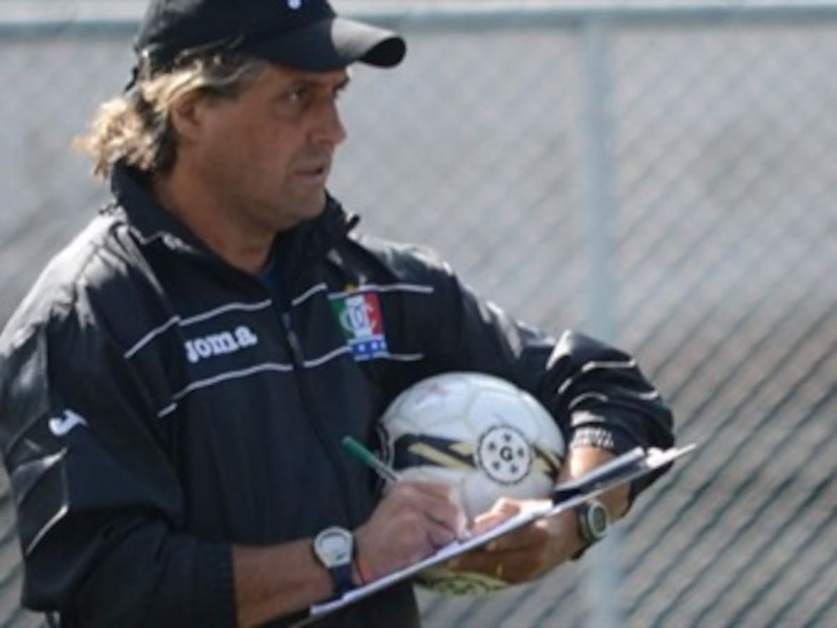 Ángel Hoyos dejó la dirección técnica del Once Caldas