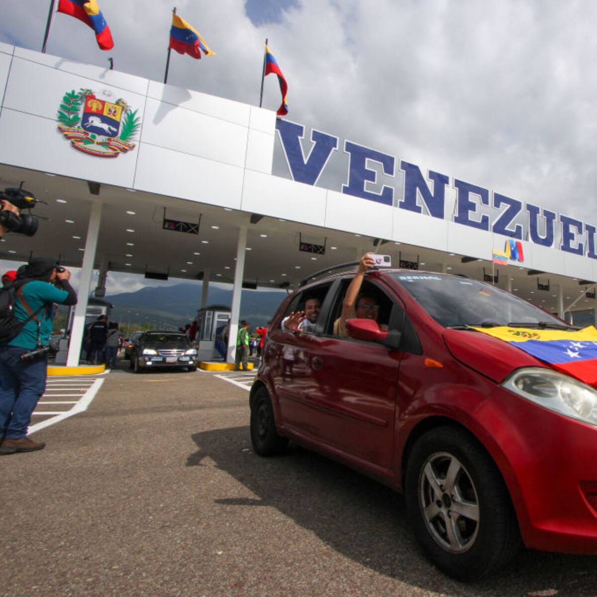 “Están dadas las condiciones para establecer la Zona Económica Especial Fronteriza”: Freddy Bernal