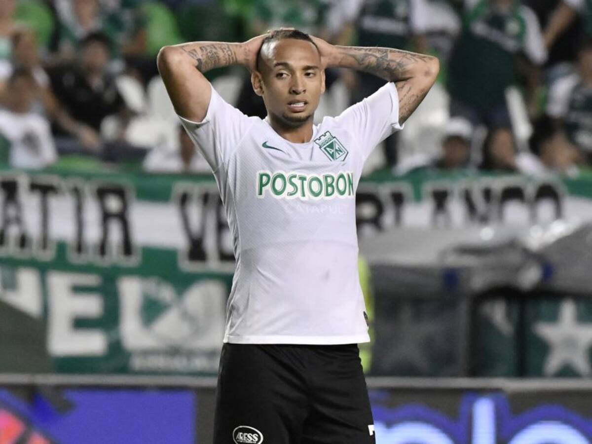 "Jarlan no aporta nada y tiene más barriga que todos nosotros juntos"