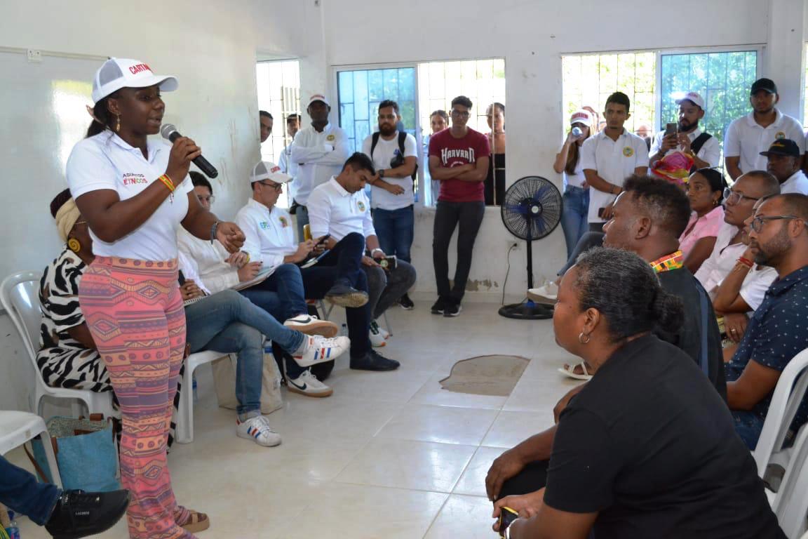 Preparan plan de acción para la comunidad de Tierra Baja tras la ruptura del Emisario Submarino
