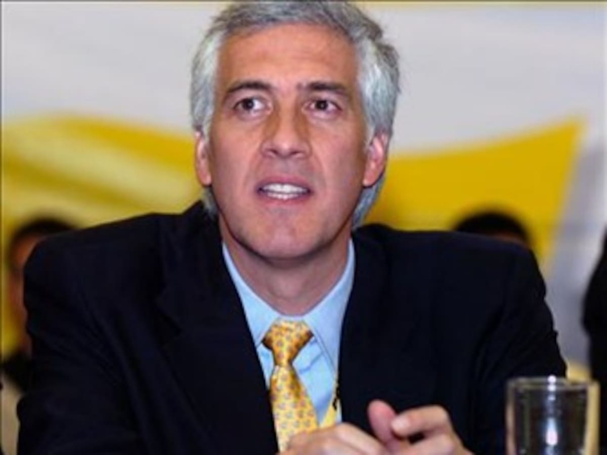 Denuncian clientelismo en la alcaldía de Samuel Moreno