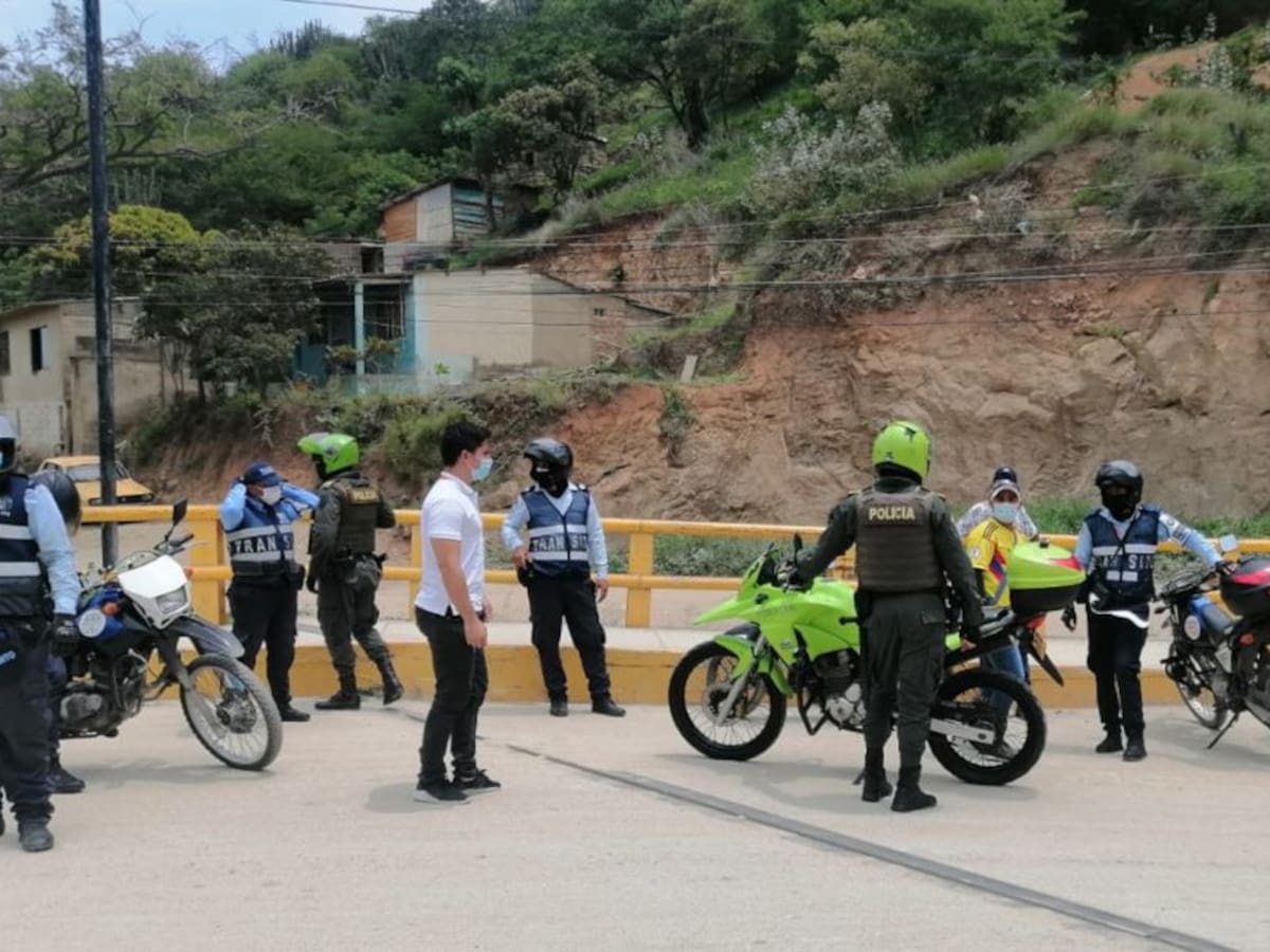 Policía de Santa Marta evita acciones criminales confiscando armas de fuego