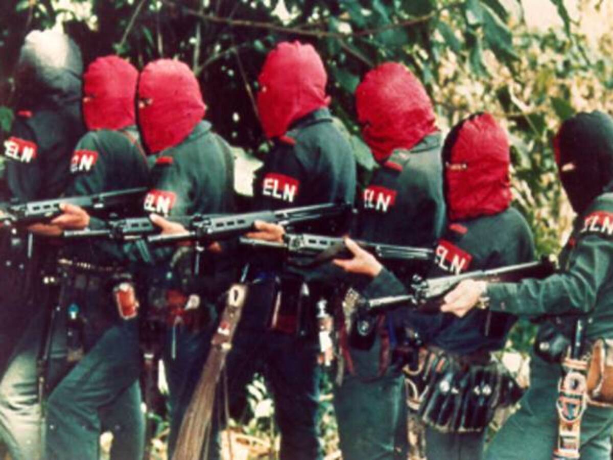 Exigen cierre de emisoras del Eln que transmiten en Venezuela