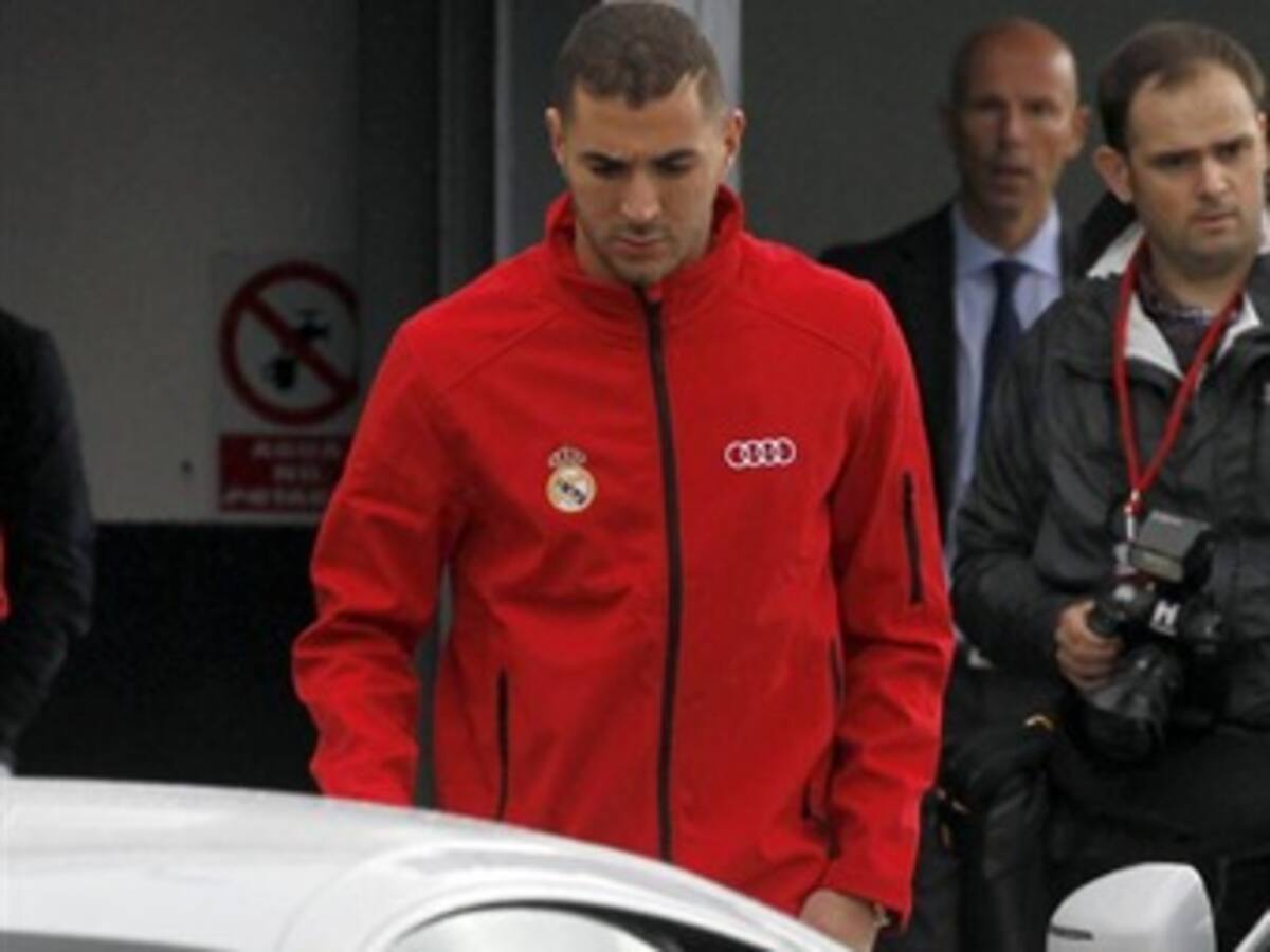 Benzema fue sorprendido cuando conducía a más de 200 km/h en Madrid