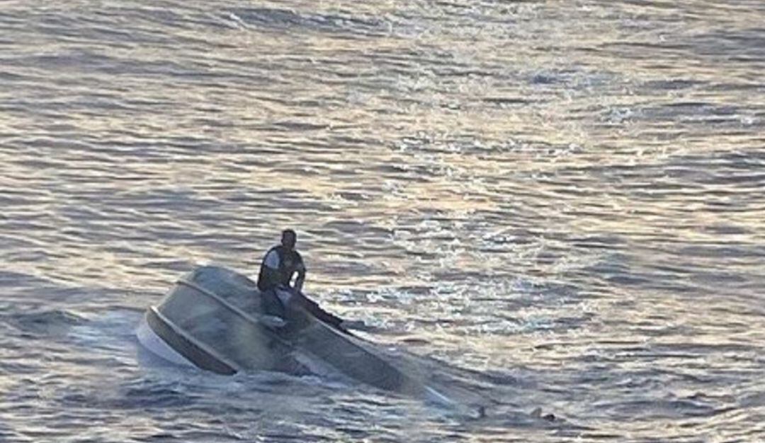 Un colombiano, el único sobreviviente de un naufragio en aguas de la Florida.