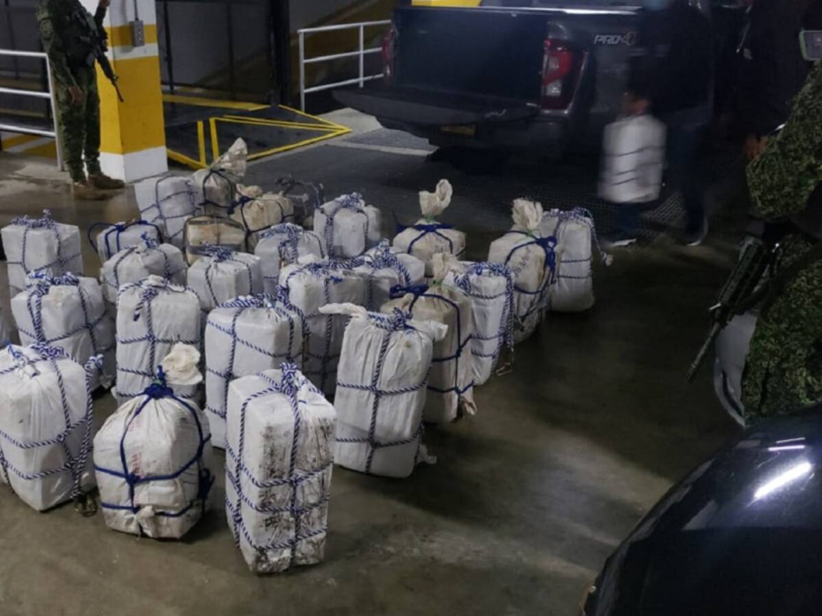 Incautan 600 kilos de cocaína del Clan del Golfo en Puerto Colombia