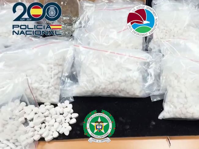 El operativo de incautación de la droga incluyó la ayuda de autoridades de Estados Unidos y Colombia.
(foto: Cortesía Policía Nacional de España)