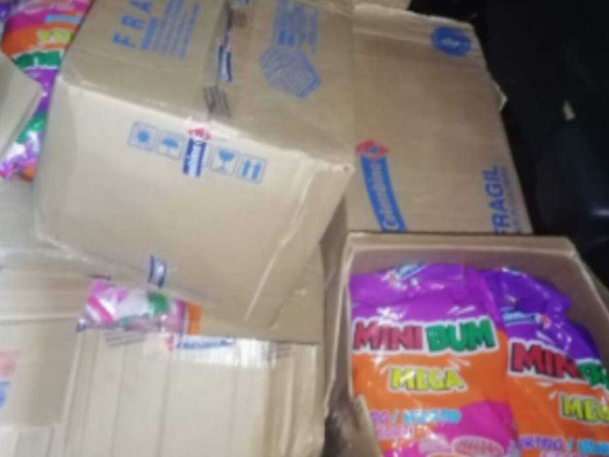 Incautan cajas de dulces que habían hurtado en la vía Honda- La Dorada