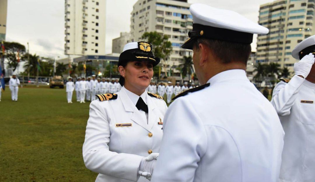 Reconocida labor de hombres y mujeres que protegen el azul de la bandera en Cartagena