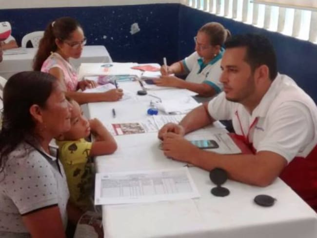 Más de 100 familias de zona oriental de Cartagena fueron beneficiadas con microcréditos
