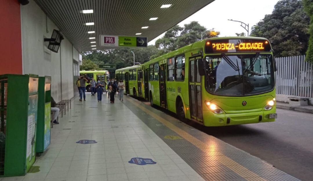 Metrolínea trabajará en navidad y año nuevo