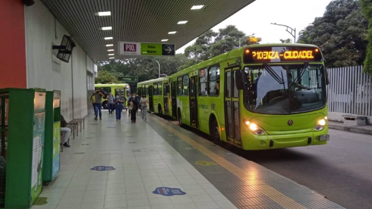 Metrolínea ajustó sus horarios para el 25 de diciembre y 1 de enero