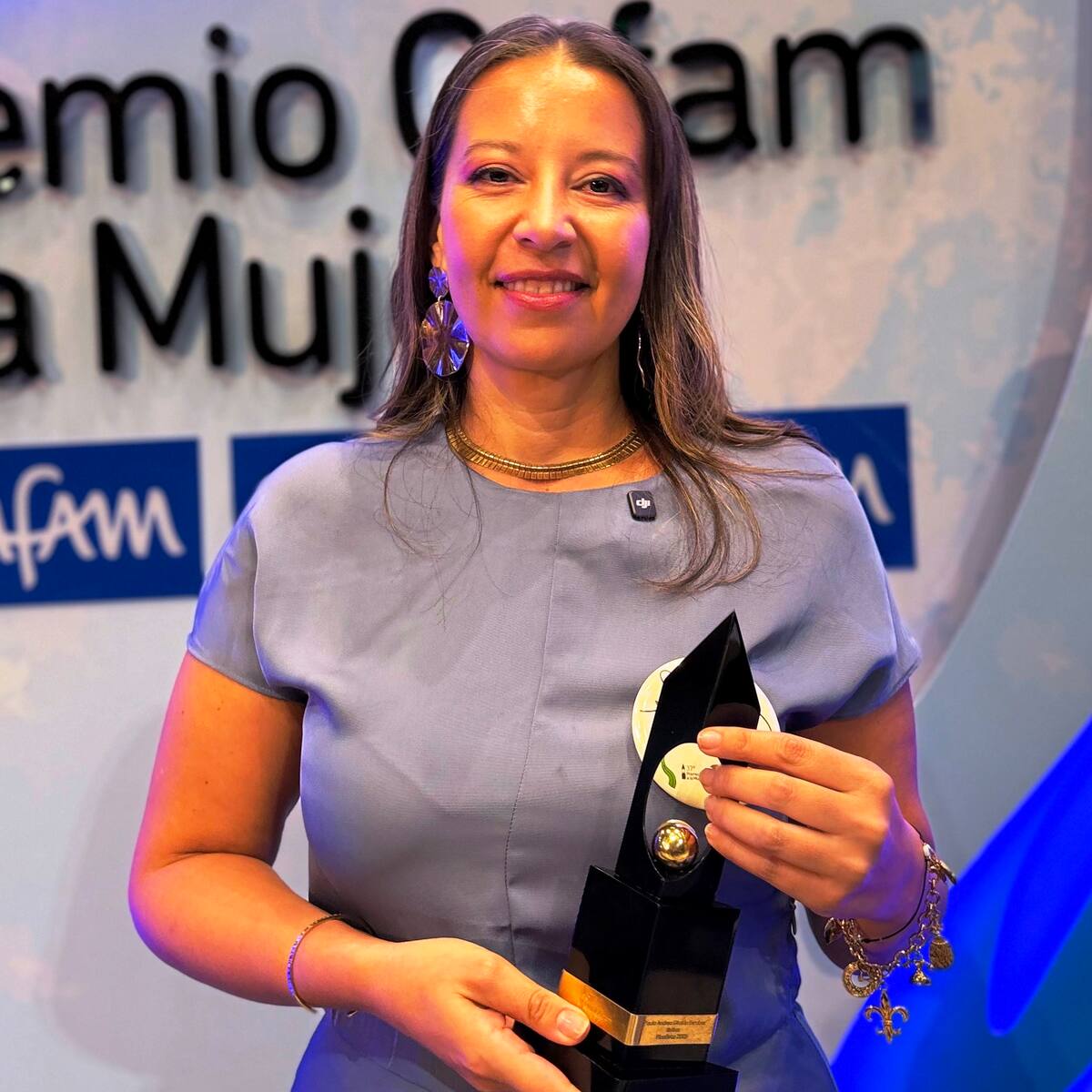 Paula Andrea Giraldo, representante de Comfenalco y Bolívar en el Premio Mujer Cafam 2026
