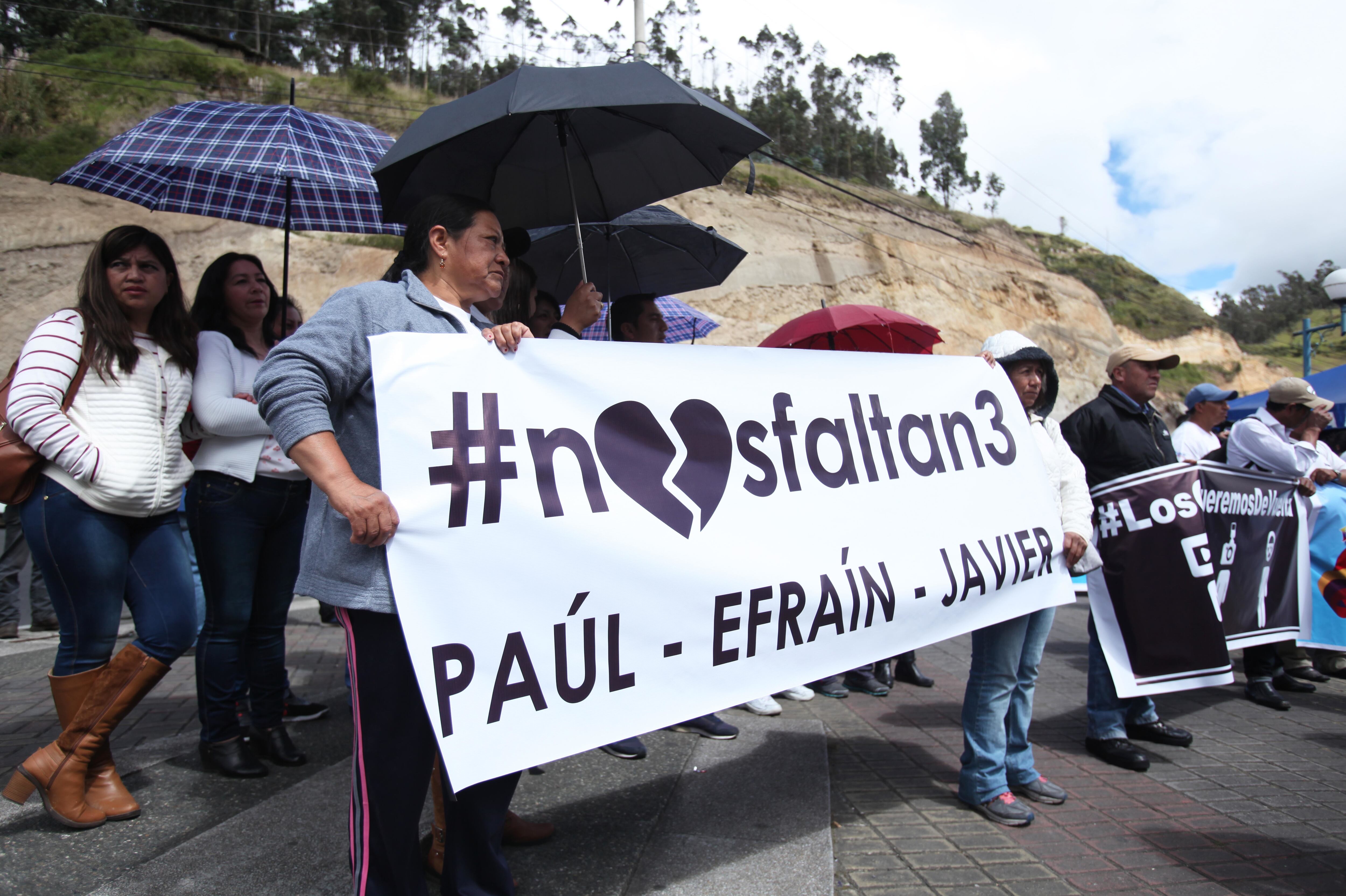 Marcha exigiendo la paz, el respeto por la prensa y la liberación de tres periodistas ecuatorianos secuestrados por disidencias de las Farc en Colombia. 
(Foto: Jose Mafia/NurPhoto via Getty Images)
