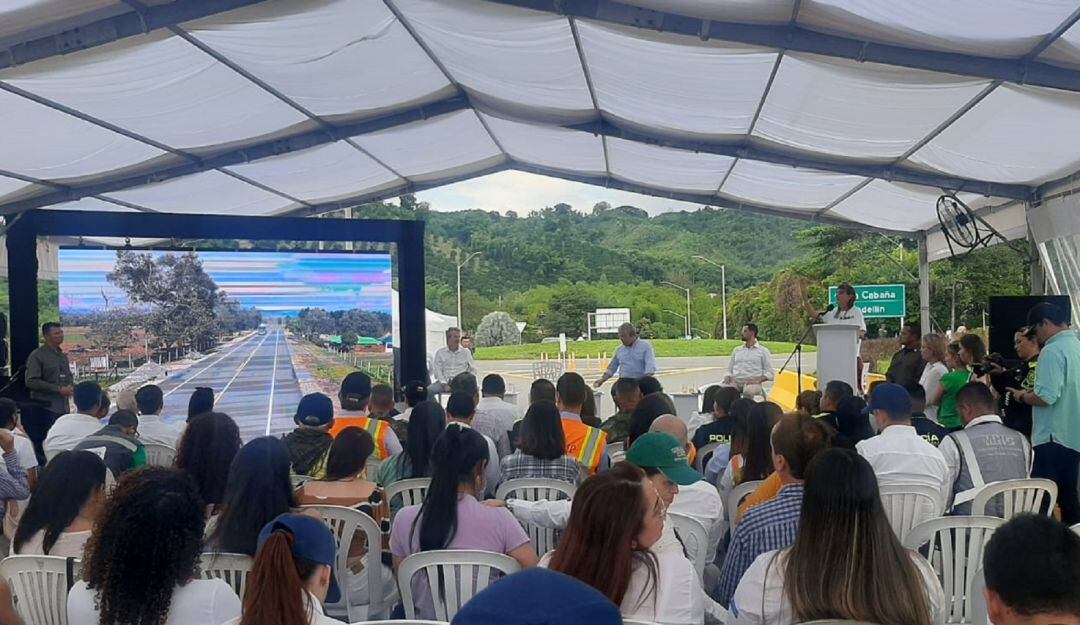 Oficialización de avances de las obras de infraestructura concesionada