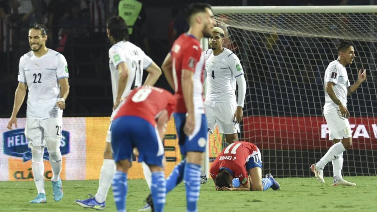 Uruguay derrota a Paraguay y deja preocupación en la Selección Colombia
