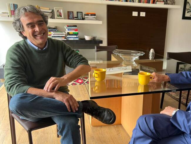 Los candidatos presidenciales se reunieron en Bogotá