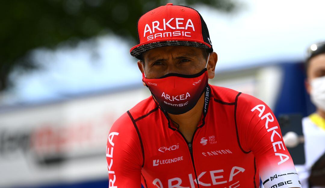 Nairo Quintana en la previa al inicio de la octava etapa.