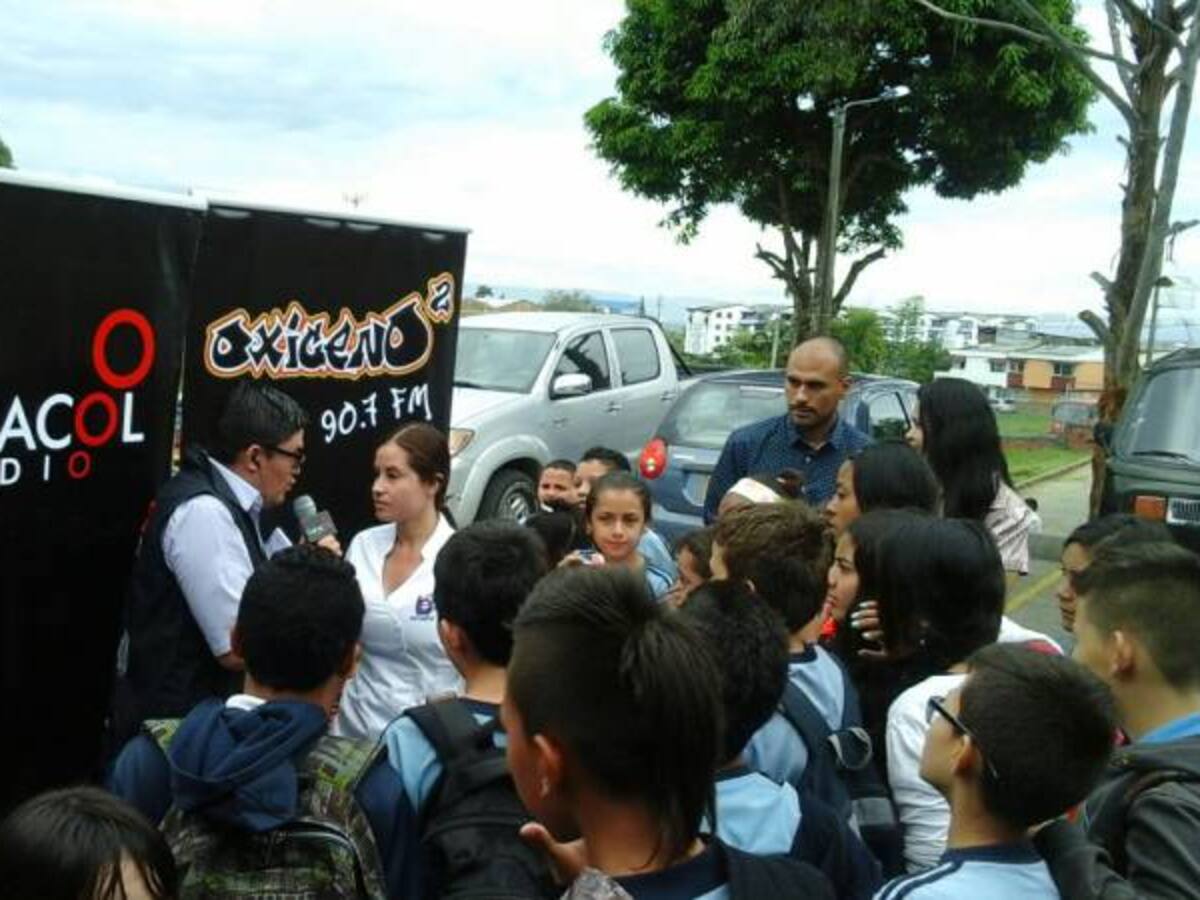 En colegios de Armenia, estudiantes de enfermería adelantan proyecto contra el consumo de estupefacientes