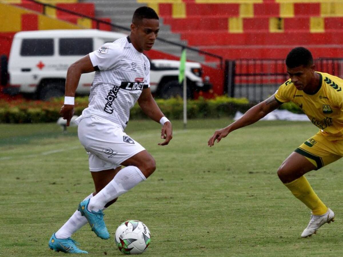 Bucaramanga no pudo con Patriotas y terminó empatando al último minuto