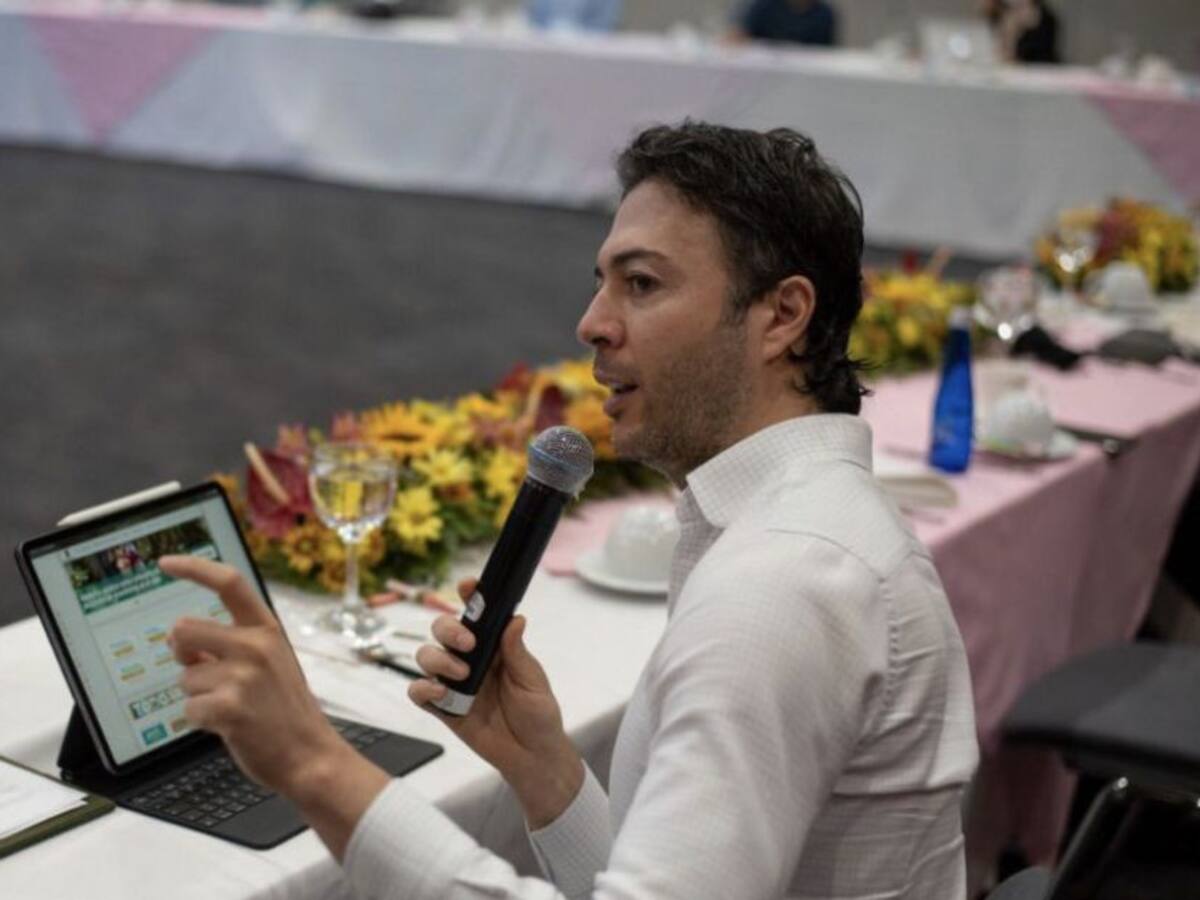 "El seguro no cubre todo lo que ocurrió en Hidroituango": Daniel Quintero