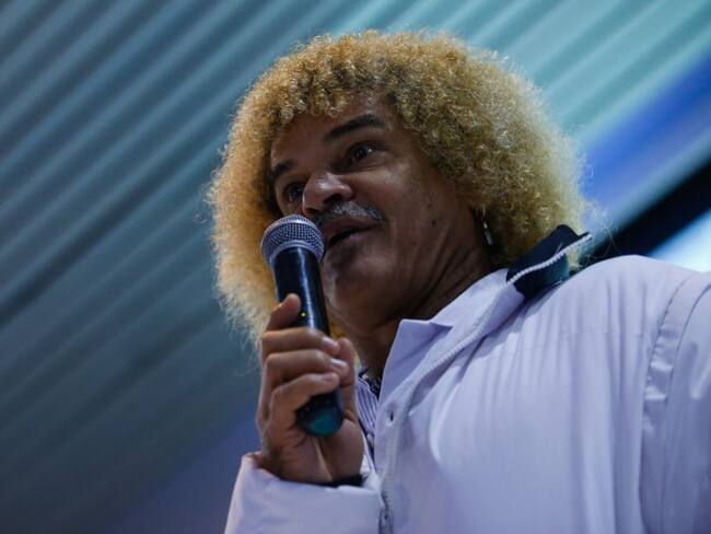 El 'Pibe': "Los árbitros ya no sirven para nada, es el VAR el que pita"