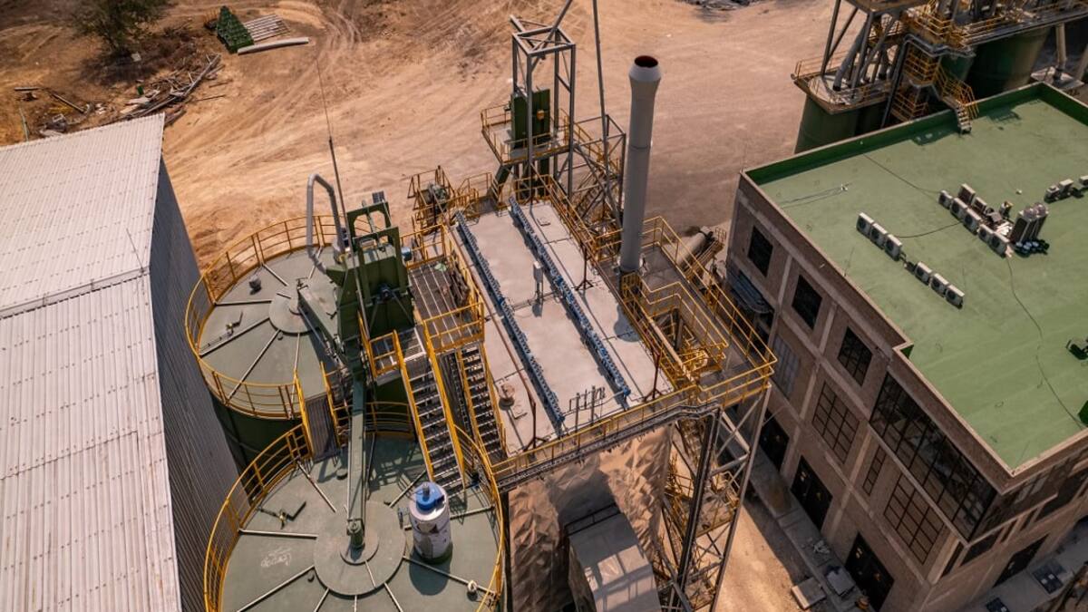 Cemento País duplica su capacidad y lidera el mercado del Caribe.