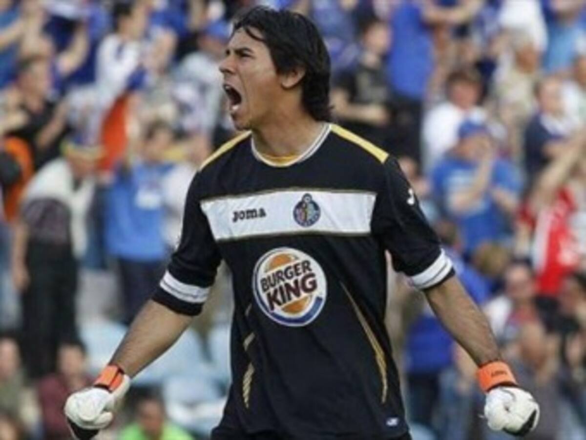 El guardameta Oscar Ustari es la nueva contratación de Boca Juniors