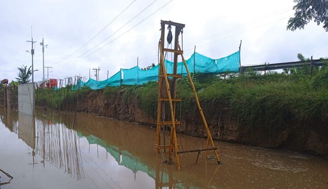 Obras en la vía Santa Lucía- Calamar