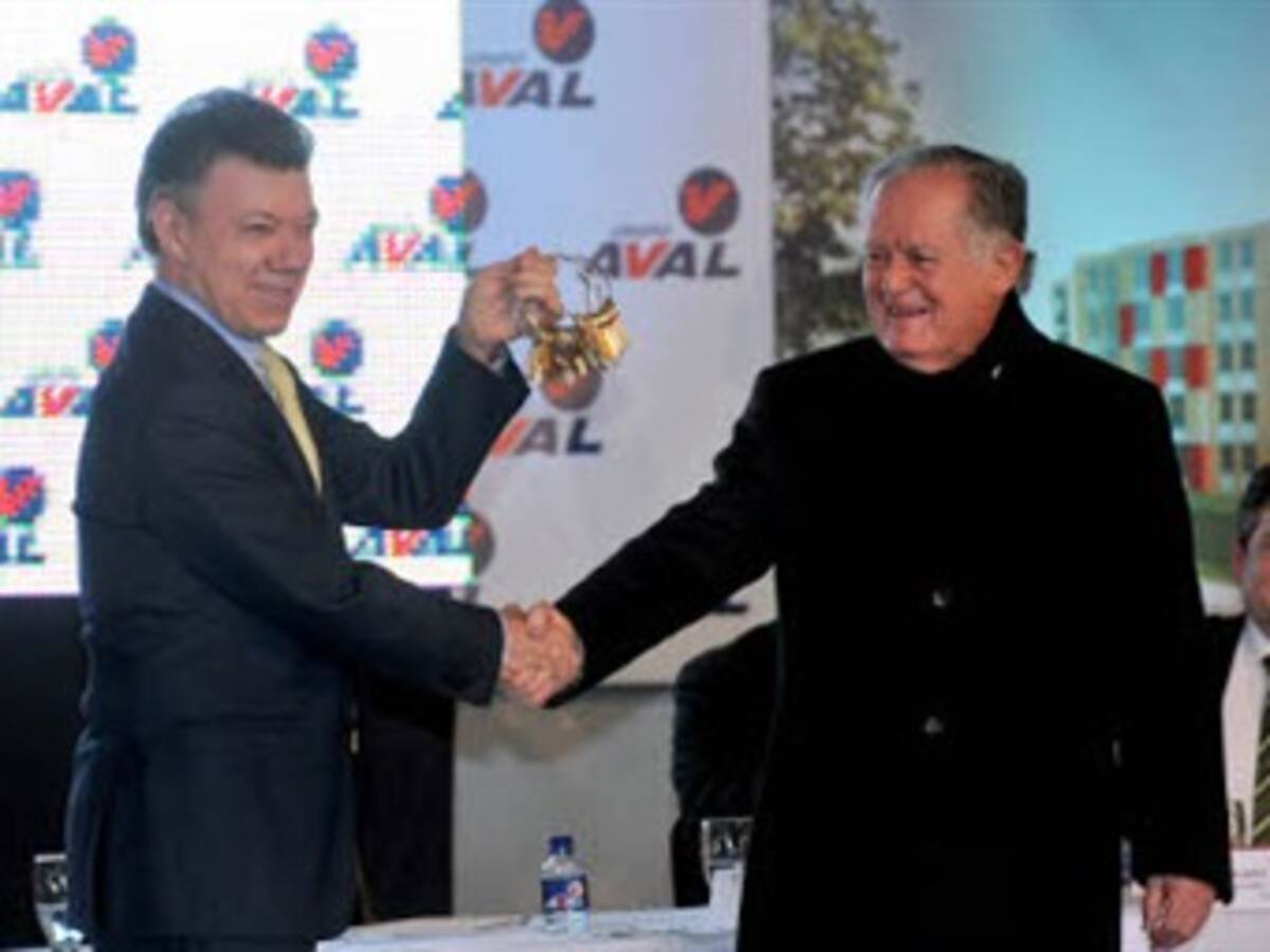 Presidente Santos destaca ‘aporte invaluable’ al país de Luis Carlos Sarmiento Ángulo