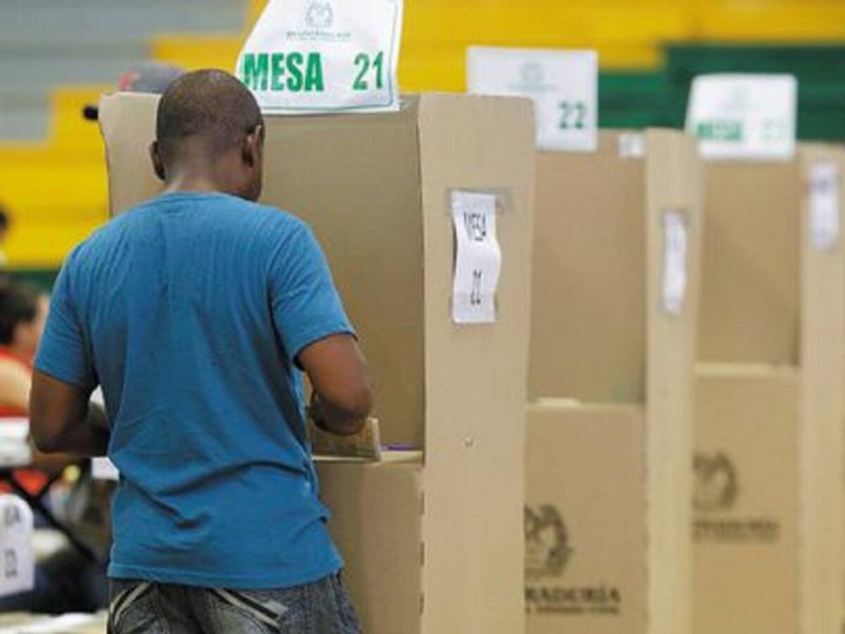 Venezolanos celebran participación en las urnas para Congreso