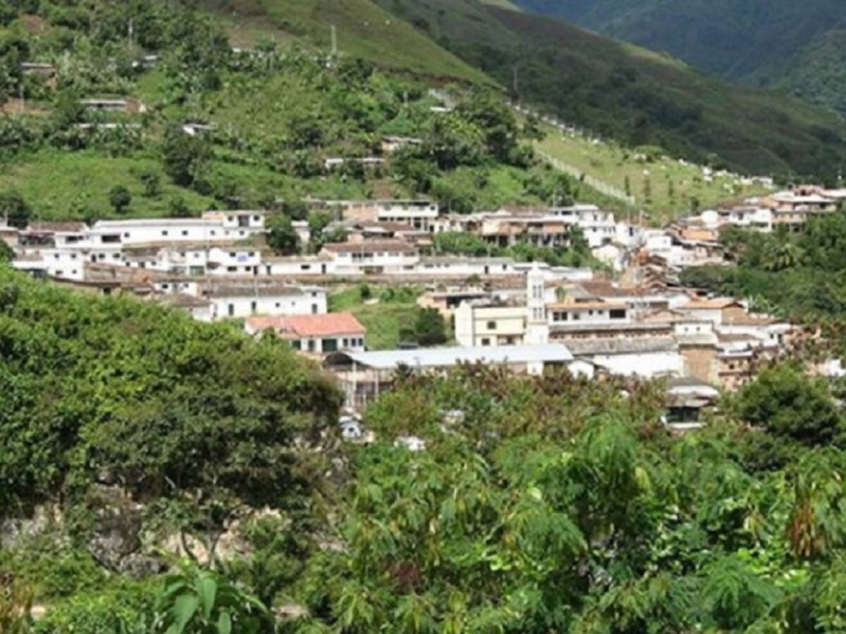 Alcalde Hacarí teme por su vida