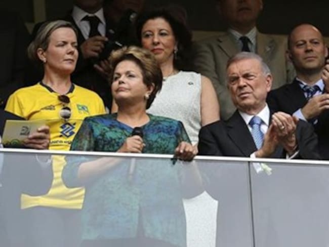 Dilma Rousseff dispuesta a recibir a los líderes de las protestas