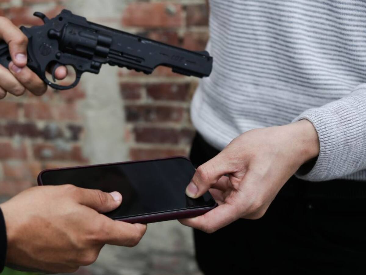 Muere joven al que le dispararon por robarle un celular en Soledad