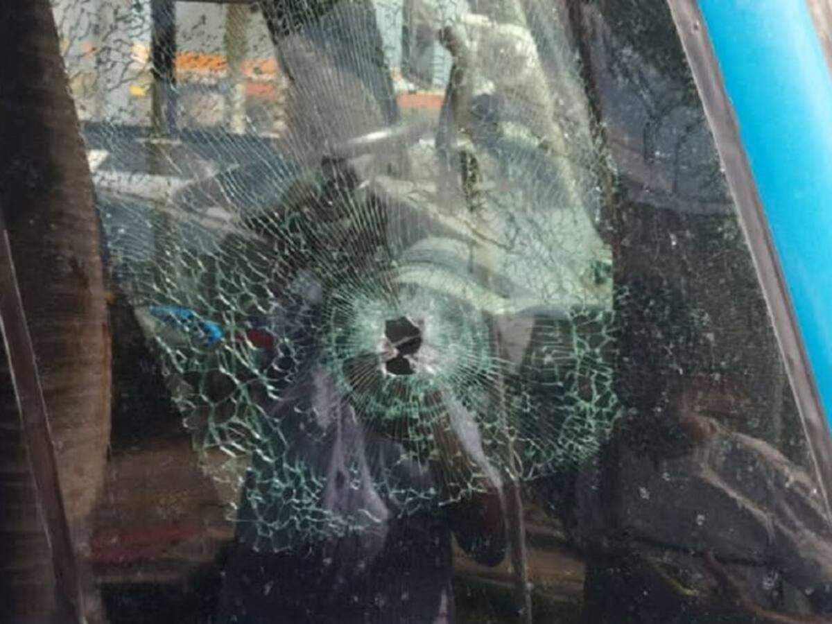 Policía acompaña a empresas de buses por supuestas amenazas del Clan del Golfo