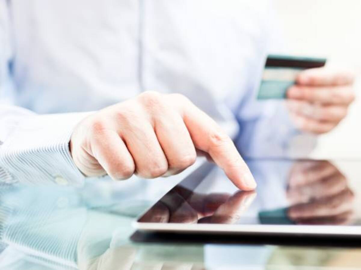 La principal razón por la cual los colombianos compran en internet: Los descuentos