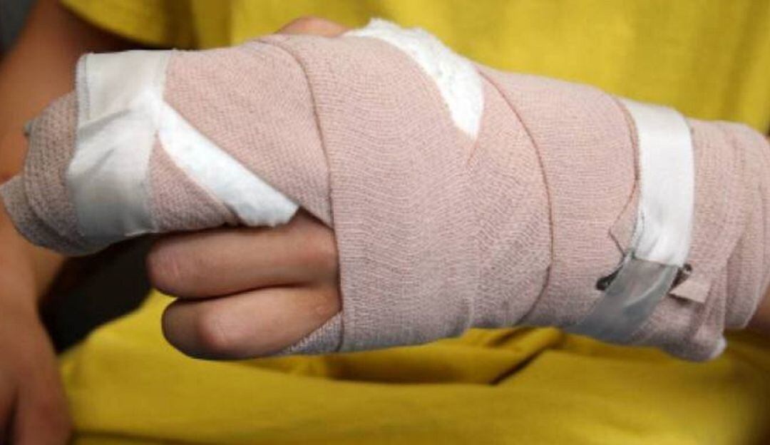 Los hechos sucedieron   en el municipio de Acevedo  y  Guadalupe Huila, donde una menor de 14 y uno de 18 años  son  las víctimas de estos artefactos  pirotécnicos.