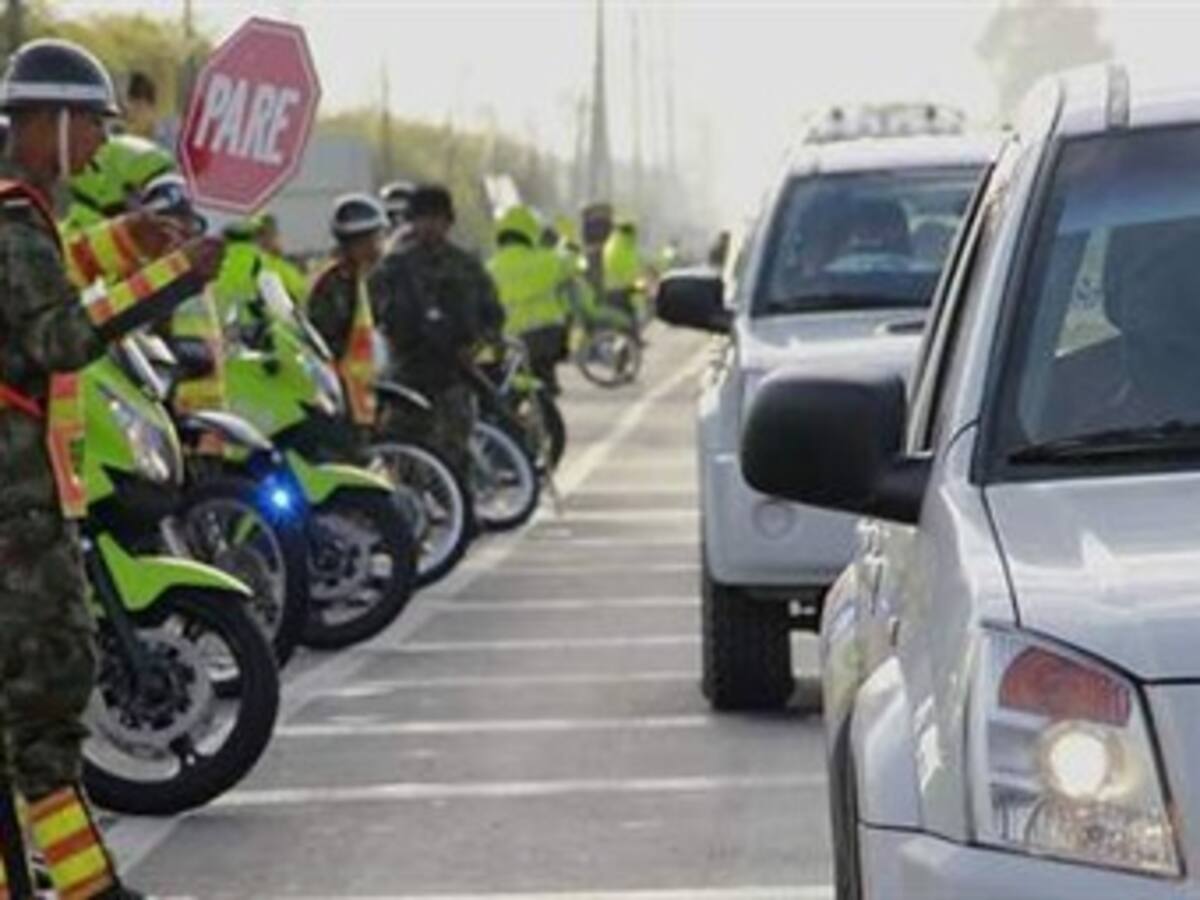En 72 % se redujo accidentalidad en vías de Armenia durante puente de Reyes