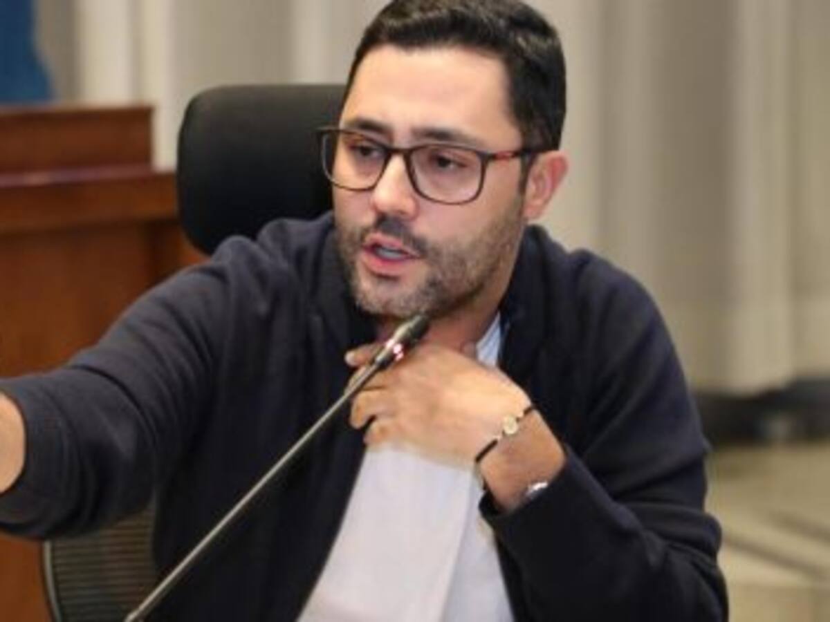 Libertad de Álvaro Uribe es una victoria de la verdad: presidente del Concejo de Medellín